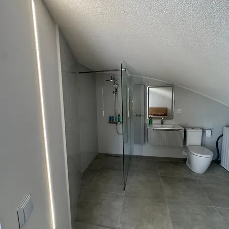 Ueber Den Daechern Von Vinitsa Rooftop Whg Mit Blick Апартаменты Варна